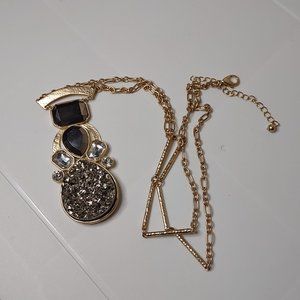 Gold Tone Metal And Plastic Large Pendant Necklace Adjustable 34.5 To 38 Inches